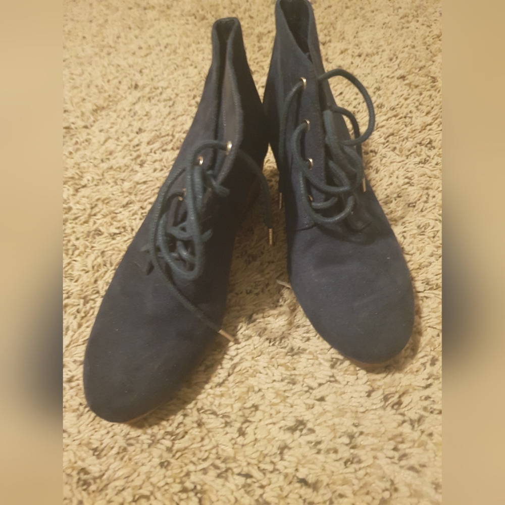 Sketchers Navy Wedge Oxford Bootie 9